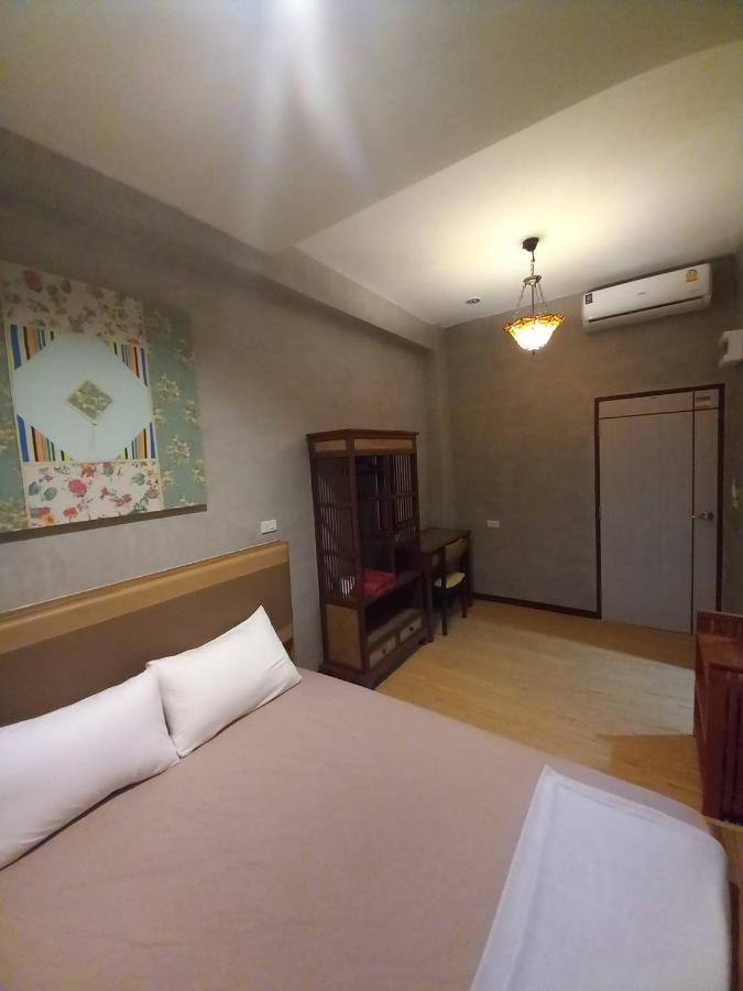 Buri Hostel Bangkok Kültér fotó