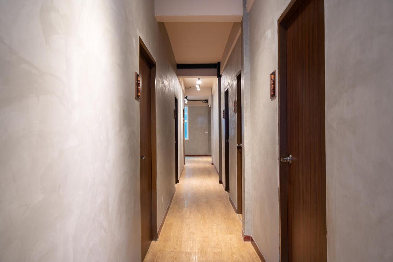 Buri Hostel Bangkok Kültér fotó