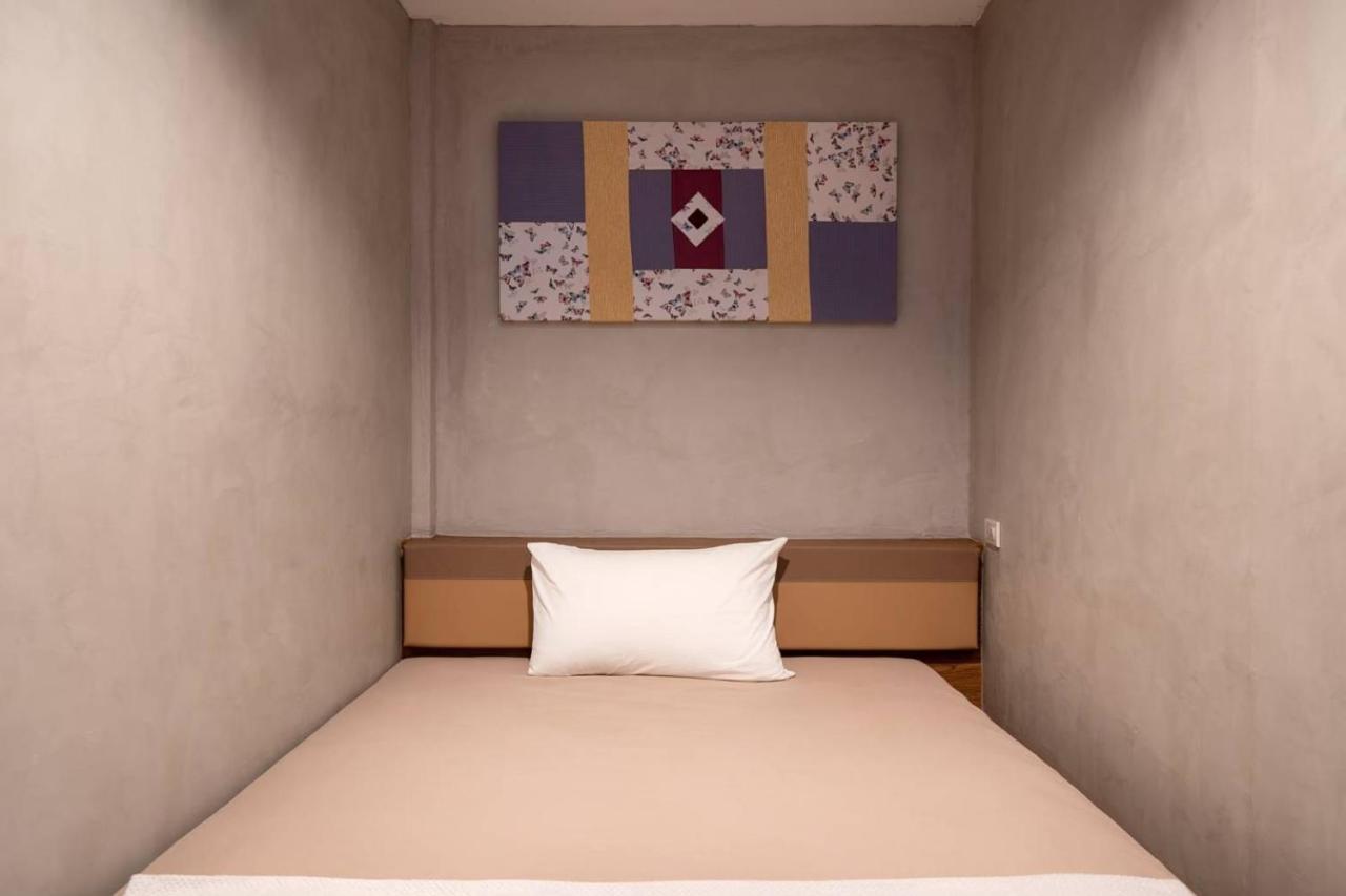 Buri Hostel Bangkok Kültér fotó