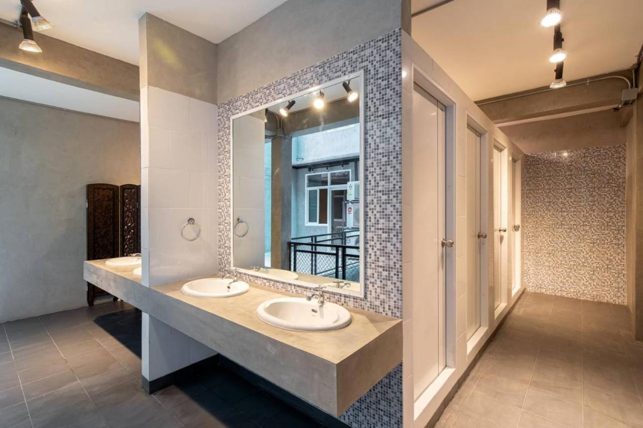 Buri Hostel Bangkok Kültér fotó